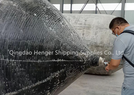 품질 BV Certified Marine Rubber Airbag and Pneumatic Rubber Fender with 4-25m Length and 6-8 Years Useful Life 공장