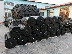 품질 폴리우레탄 검정 뜨 거품에 의하여 채워지는 바다 선창 배 구조망 공장