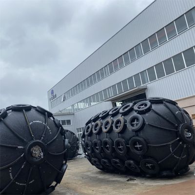 품질 Two-year Warranty Pneumatic Rubber Fender 2.5*5.5M For Vessel Berthing 공장