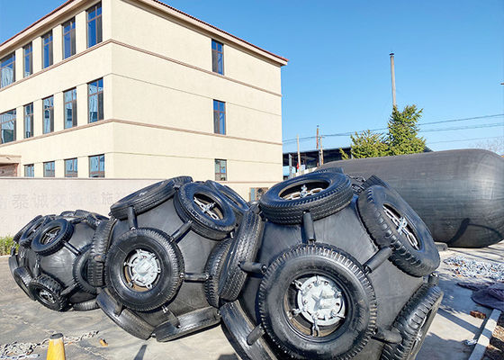 품질 일시적 및 영구적 인 설비용의 Pneumatic Gum Fender 공장