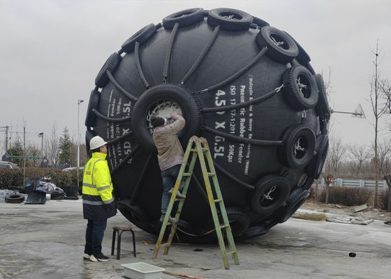 품질 해상 고무 떠있는 큰 크기의 도크 선박 정압 펜더 공장