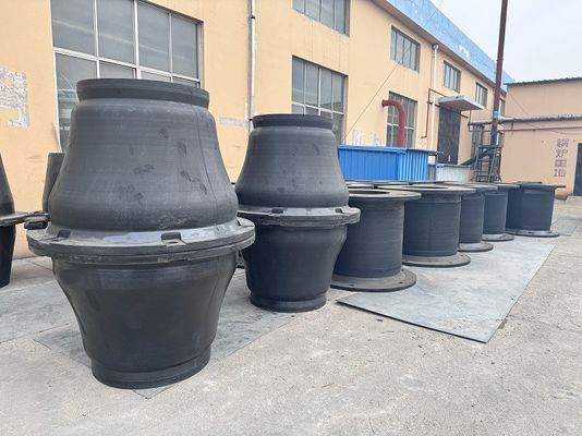 품질 1.5KN-M - 276.4KN-M 에너지 흡수 해상 고무 펜더 크기 사용자 지정 공장