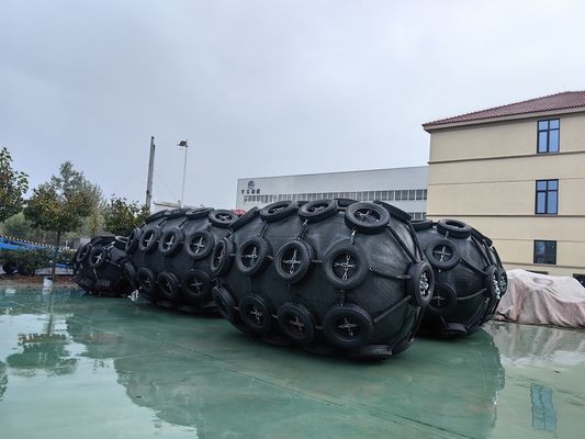 품질 압력 고무 쉽게 설치 배에 대한 Pneumatic 해상 Fender 공장