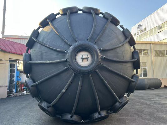 품질 지름 0.5m에서 4.5m까지 Pneumatic Gum Fender 검은색 오리지널 디자인 직선 내구성 공장