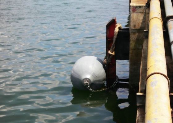 품질 폴리 우레아 살포 코팅 사슬과 타이어 그물을 가진 팽창식 선창 구조망 공장