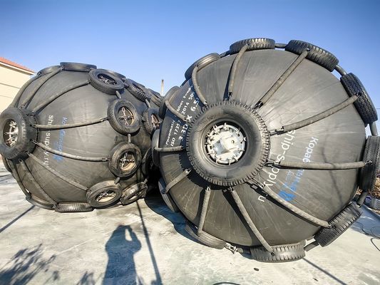 품질 에너지 흡수 300-5000KJ Pneumatic Gum Fender 좋은 굴착 저항 해상 부품 공장