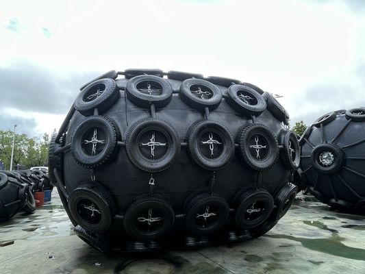 품질 선박 보트 계류 50Kpa 80Kpa 고무 펜더 체인 타이어 그물 중장비 도크 펜더, 해양 선박 계류 보호용 공장