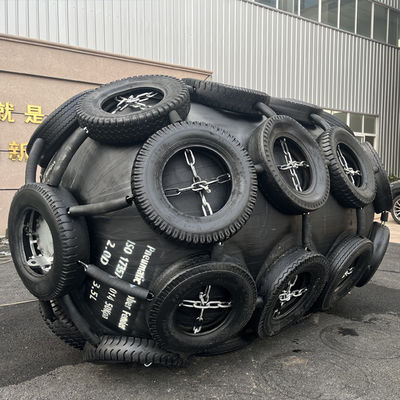 품질 BV, CCS, DNV 인증을 받은 구조용 50KPA 고품질 공압 고무 펜더 공장