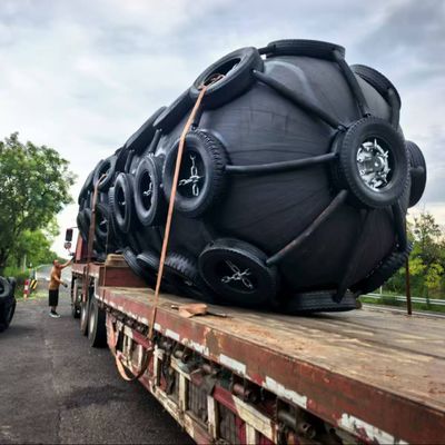 품질 내구성 고무 Pneumatic Fender 해상 도크 보호 시스템 배 배 및 항구에 적합한 충격 흡수 공장