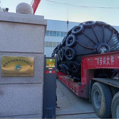 품질 50kpa 및 80kpa 압력 옵션으로 사용자 정의 ISO17357 표준 Pneumatic 고무 펜더 공장