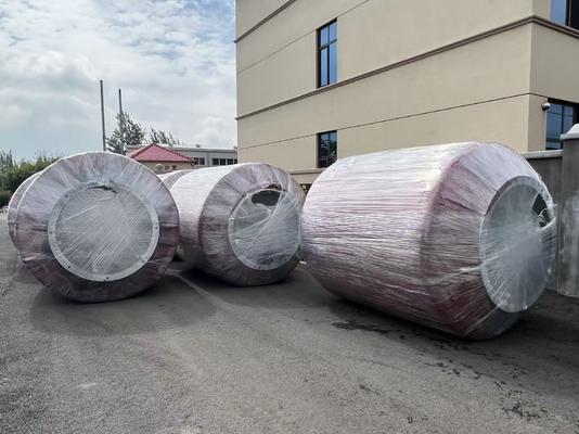 품질 CCS 표준 떠 있는 폼 펜더 15 년 이상 예상 수명 공장