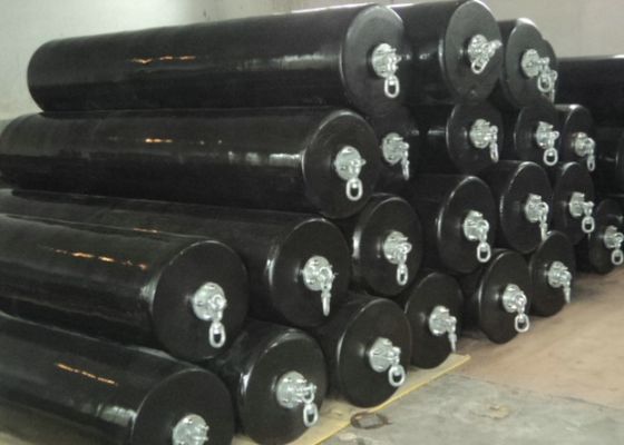 품질 Marine Fender with High Energy Absorption Capacity UV Resistant And Corrosion Resistant Foam Filled Fender with 24 Months Warranty 공장