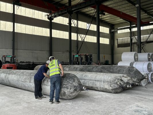 품질 Anti Corrosion Marine Rubber Airbag for Long Term Saltwater Service with 0.8-3 M Diameter 공장