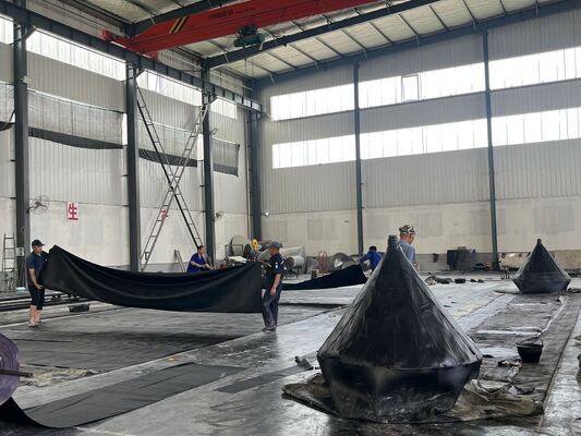 품질 Marine Rubber Airbag with High Grip Surface Pattern for Stable Shipyard Positioning in 0.8-3 M Diameter and 4-25 M Length 공장