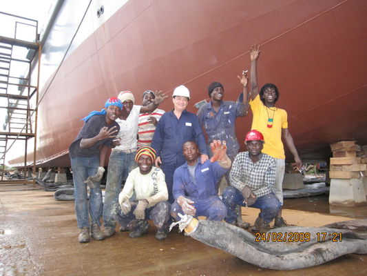 품질 Caisson 드는 팽창식 고무 풍선 이동 사용된 바다 고무 에어백 공장