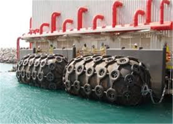 품질 1700X3000MM 체인 타이어 80Kpa 공기 고무 방현재 공장