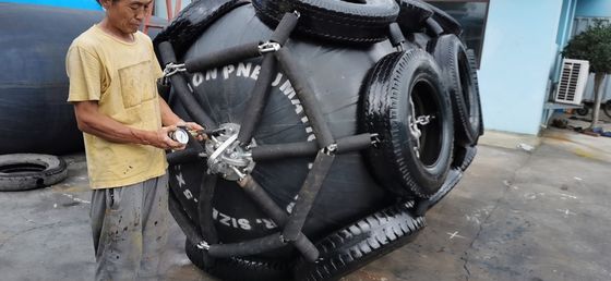 품질 요코하마 유형 바다 고무 구조망 바다 부두 구조망 0.5m-3.3m 직경 공장