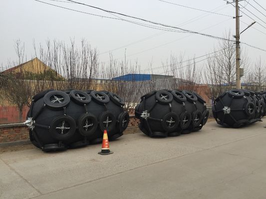 품질 50Kpa 내부 압력 바다 고무 구조망 압축 공기를 넣은 고무 구조망 공장