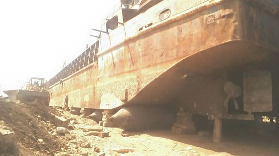 품질 D15*L20m 0.20Mpa 선박 발사 해양 에어백 최적화 레이아웃 공장