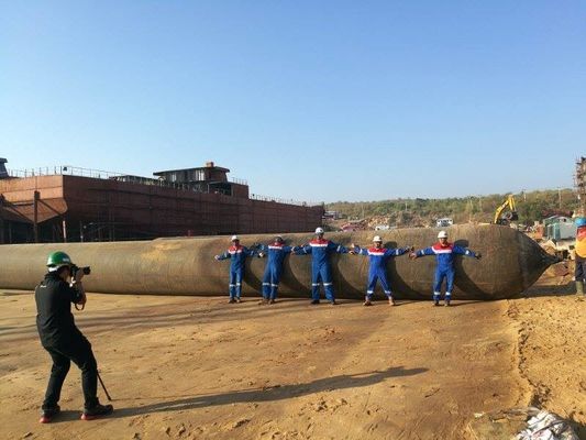 품질 에어백 7 층 1.5*15m에 착수하는 ISO14409 무거운 물건 들기 선박 공장