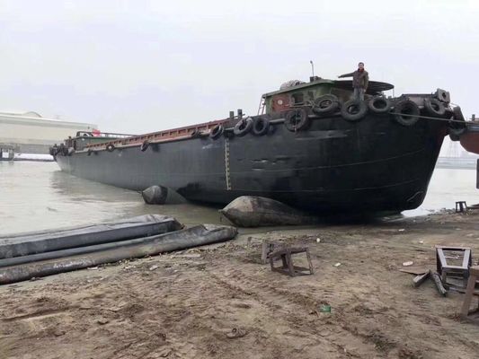 품질 천연 고무 2.5*12m 4-12 레이어 해양 고무 에어백 보트 발사 공장