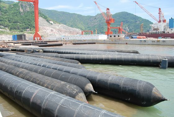 품질 도킹을 위한 표준 질 배 발사 에어백 배 고무 에어백 공장