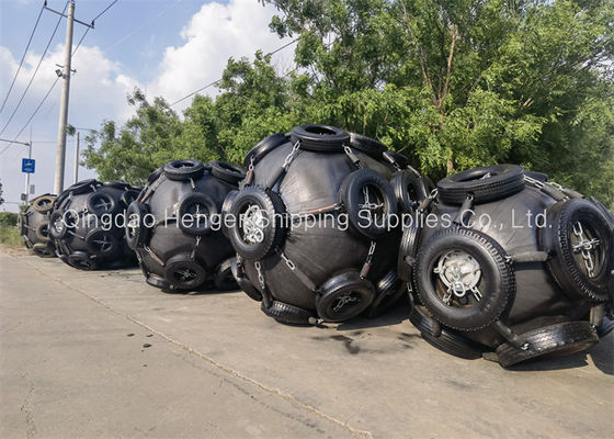 품질 ISO 17357 Compliant Natural Rubber Pneumatic Rubber Fender with 50Kpa/80kpa Working Pressure for Marine Protection 공장